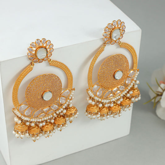 Sanvi Marvelous Gold Earrings