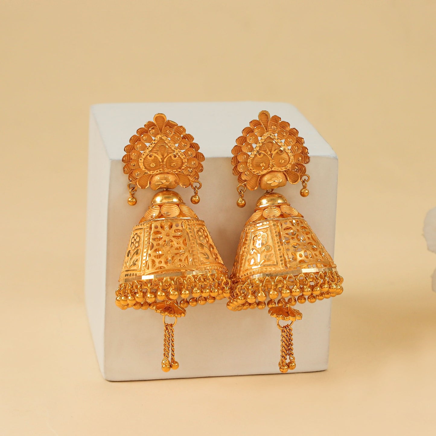 Yukta Traditional Gold Earrings