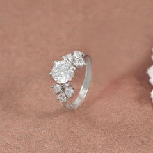Reena Lovely Silver Ring