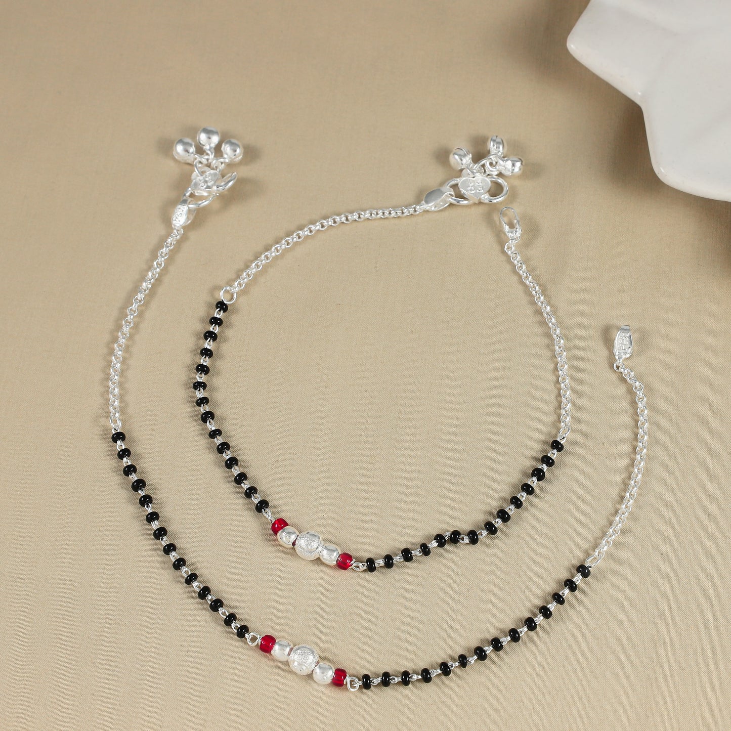 Aakitah Silver  Anklets