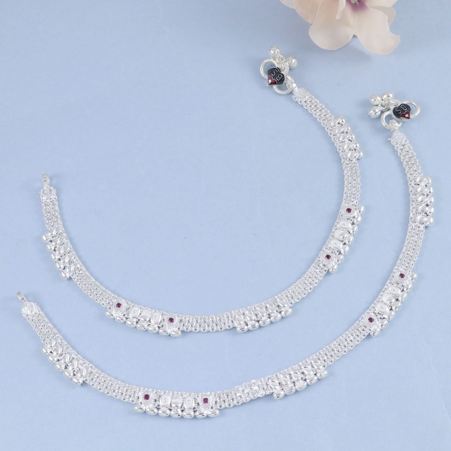 Inaya Silver Anklets