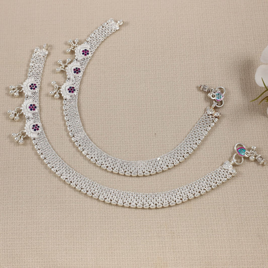Amaya Silver Anklets
