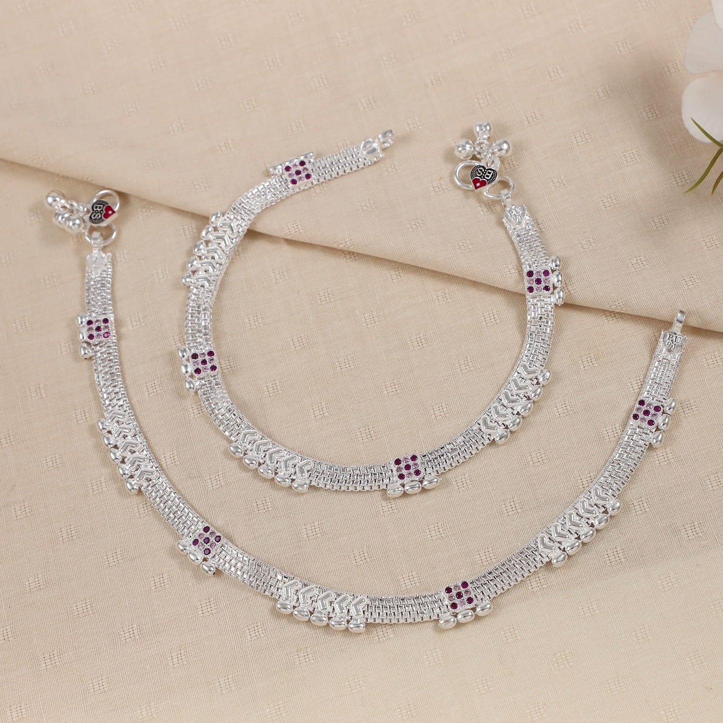 Jiya Silver Anklets
