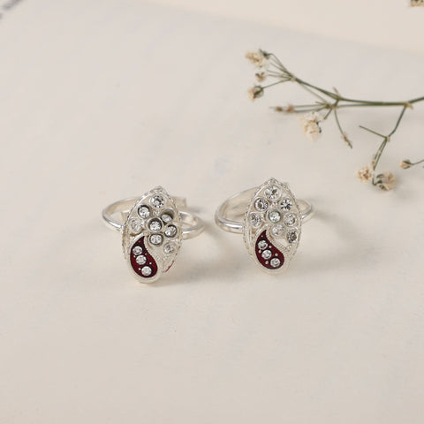 Ishaana Silver Toe Rings
