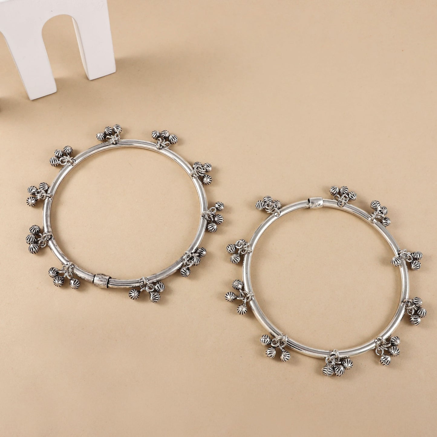 Shriya Elegant Silver Kada Anklets