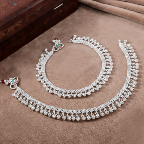 Vedika Graceful Ghungroo Silver Anklets