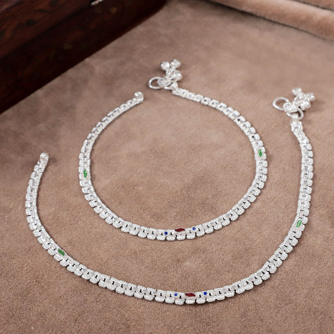 Gauri Simple Ethnic Silver Anklets