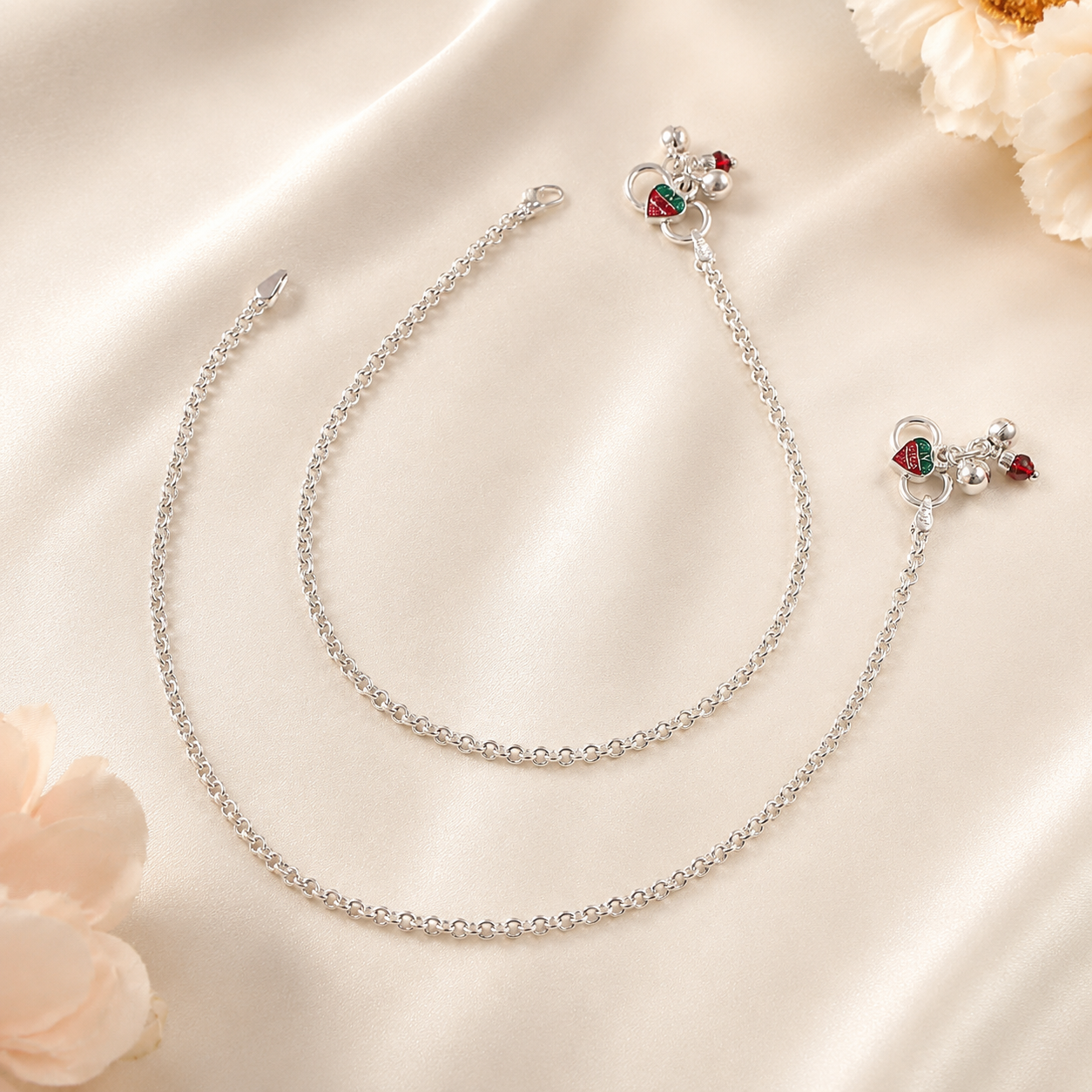 Jiya Sleek Chain Design Silver Anklets