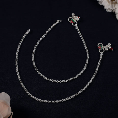 Jiya Sleek Chain Design Silver Anklets