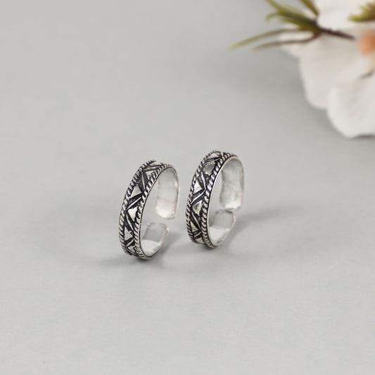 Ekta Silver Toe Rings