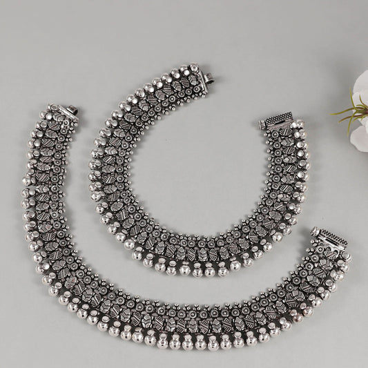 Neha Silver Anklets