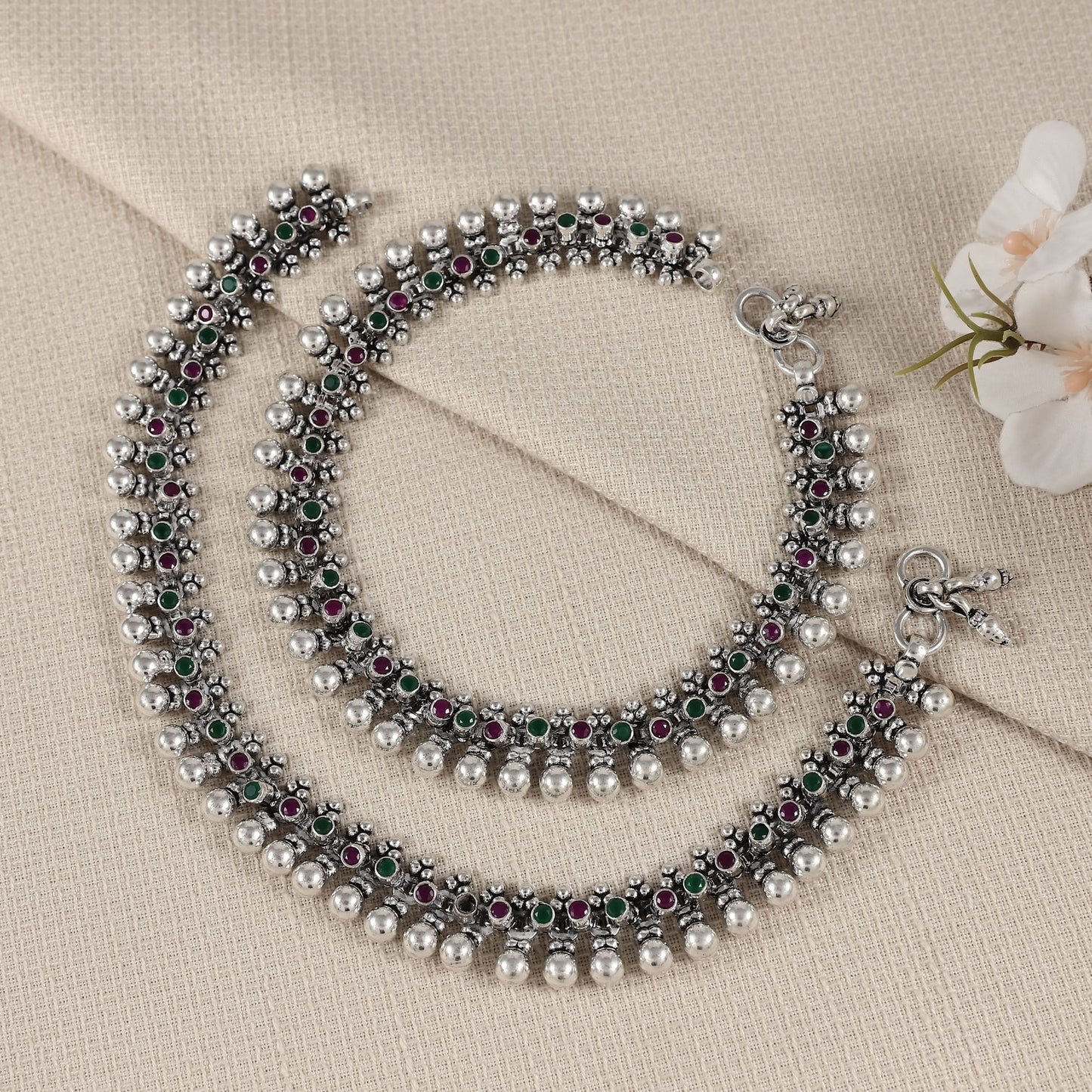 Saumya Silver Anklets