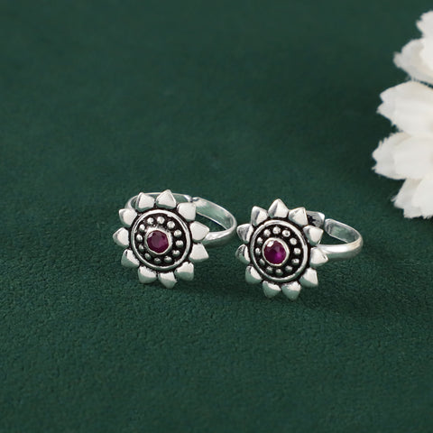 Antique Floral Pattern Silver Toe Rings