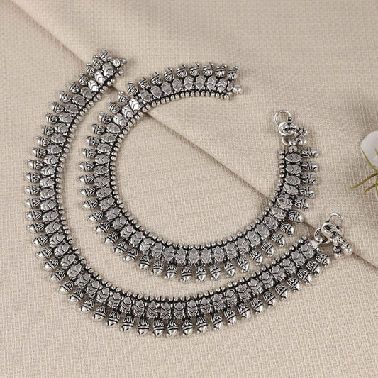 Zainab Silver Anklets