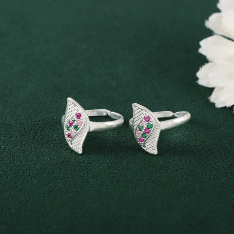 Arina Leaf Glow Silver Toe Rings