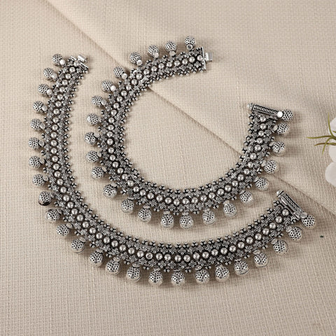 Asha Silver Anklets