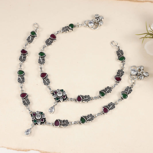 Komal Pretty Silver Anklets