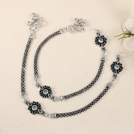 Shriya Elegant Silver Anklets