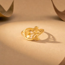 Khushi Rosavelle Heart Bloom Gold Ring