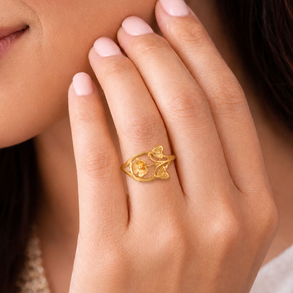 Khushi Rosavelle Heart Bloom Gold Ring