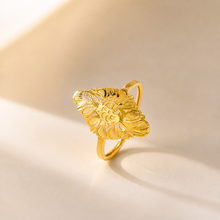 Trishaya Floral Filigree Gold Ring
