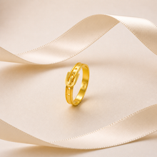 Kajal Elanique Loop Gold Bang