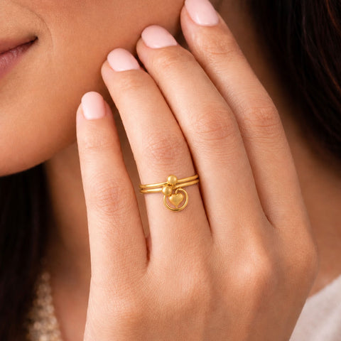 Karuna Elegant heart Stylish Gold Ring