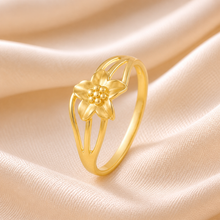 Anjali Five Petal Floral Gold Ring