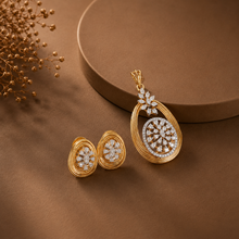 Teardrop Floral Diamond Pendant Set