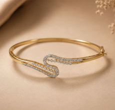 Infinity Glow Diamond Bracelet