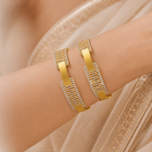 Contemporary Lattice Gold Bangles