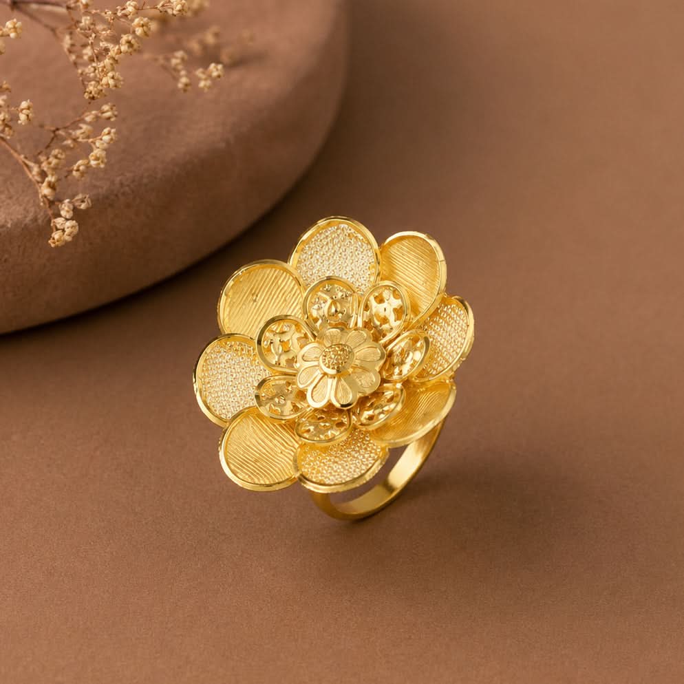 Aurora Petal Gold Ring