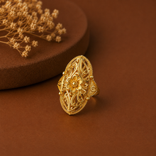 Eternal Vine Gold Ring