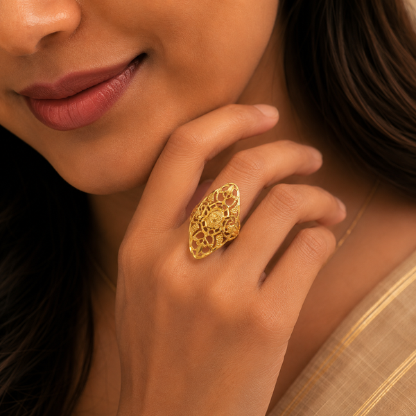 Vanshika Pleasing Gold Ring