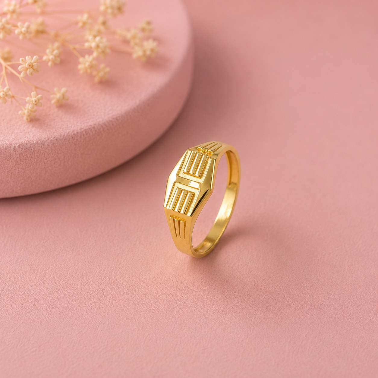 Valor Edge Gold Ring For Him