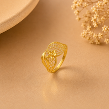 Rishika Floral Mesh Gold Ring