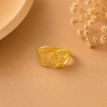 Rishika Floral Mesh Gold Ring