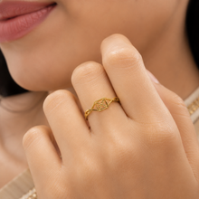 Geometric Blossom Grace Gold Ring