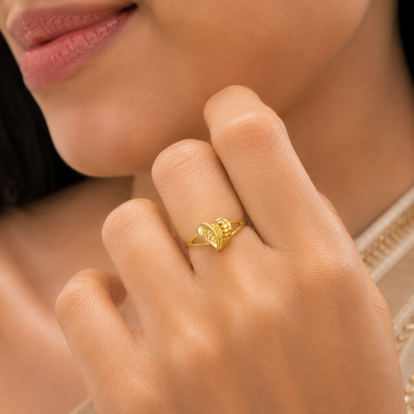 Aarvika Eternal Heart Gold Ring
