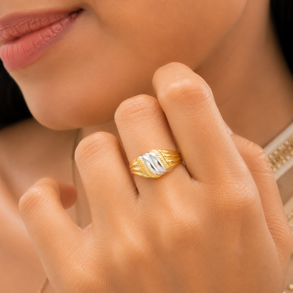 Avyra Dual Tone Elegance Gold Ring