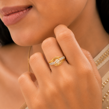 Ira Twinkling Blossom Gold Ring