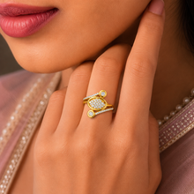 Kiyana Aura Designer Gold Ring