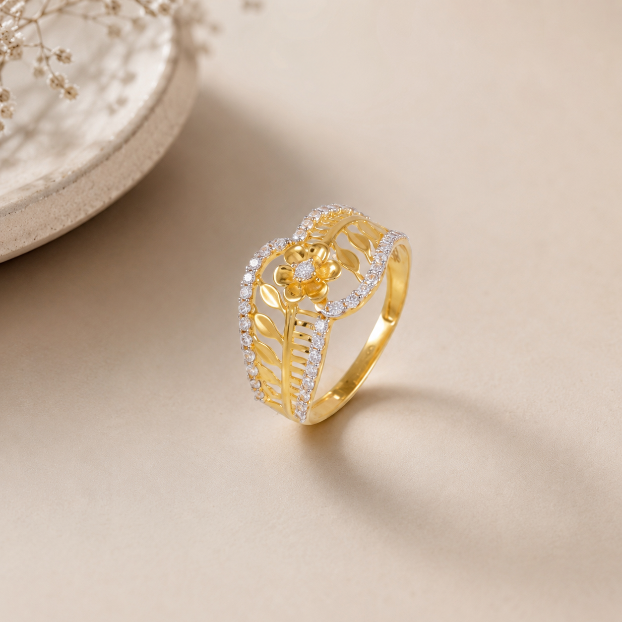 Aadhya Majestic Gold Ring