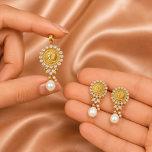 Vintage Queen Coin & Pearl Drop Gold Pendant Set