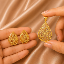 Ishika Sunburst Filigree Teardrop Pendant Set