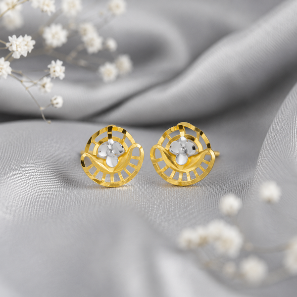 Trisha Elegant Clover Gold Earrings