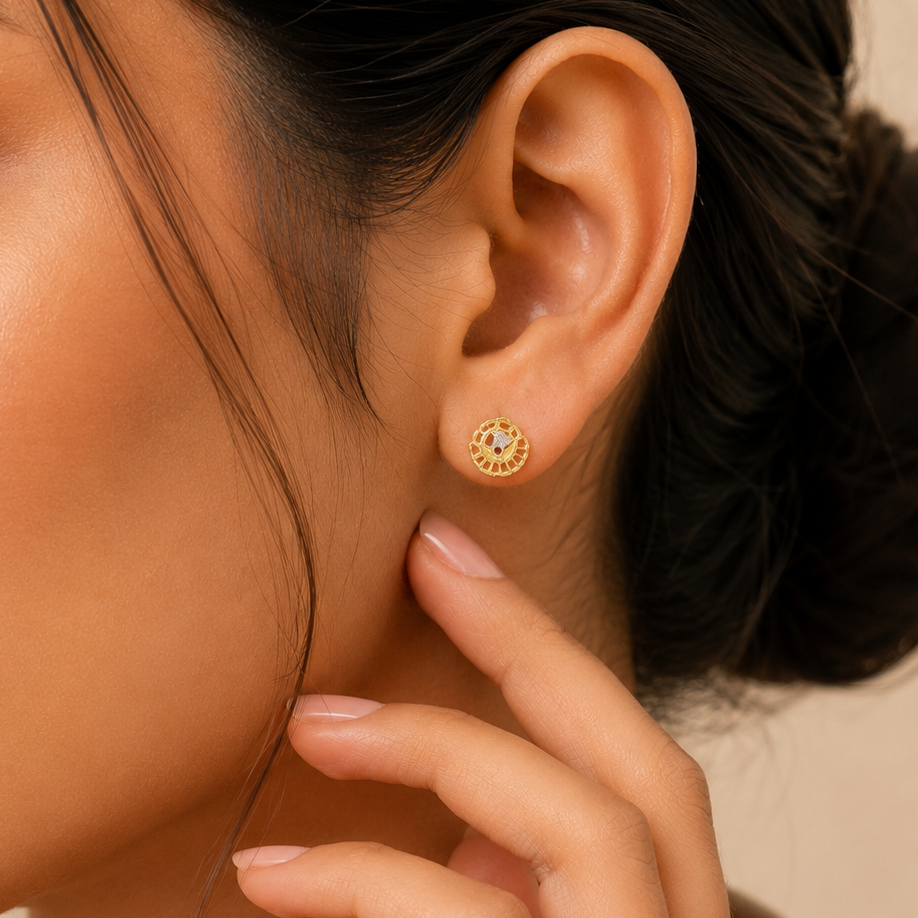 Trisha Elegant Clover Gold Earrings