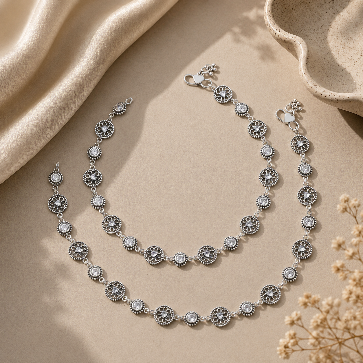 Vanya Eternal Silver Anklets
