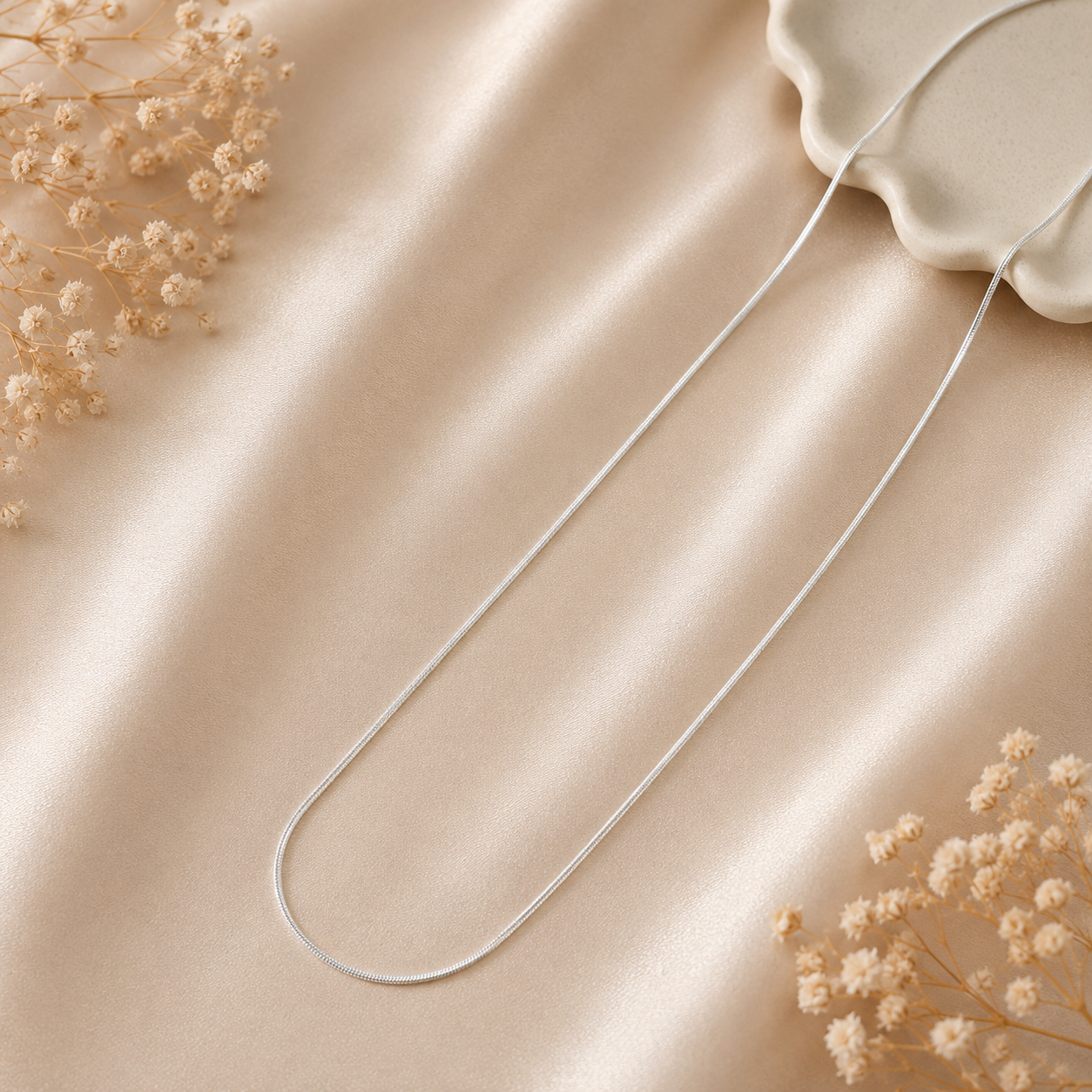 Silken Glow Silver Chain