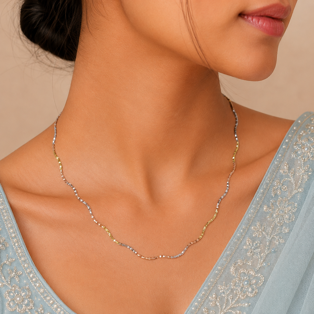 Aurora Tricolor Silver Chain